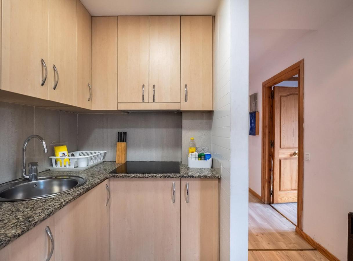 Apartamentos El Pintor Барселона Екстер'єр фото