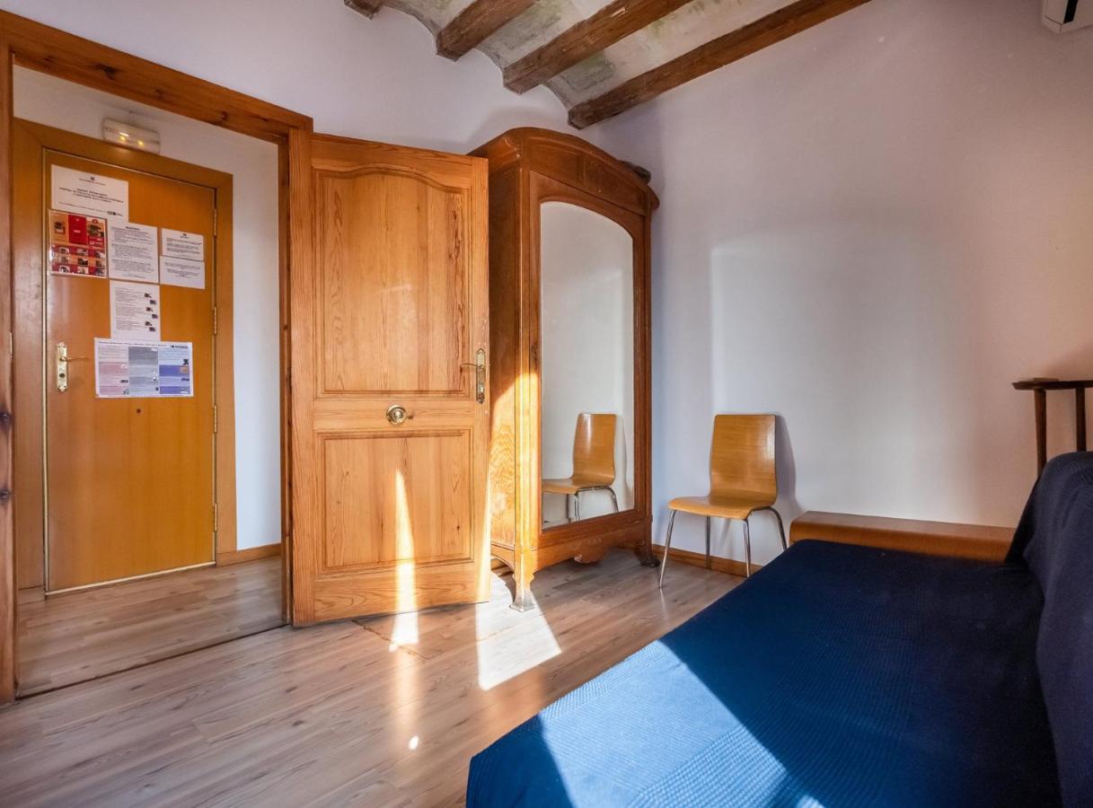 Apartamentos El Pintor Барселона Екстер'єр фото