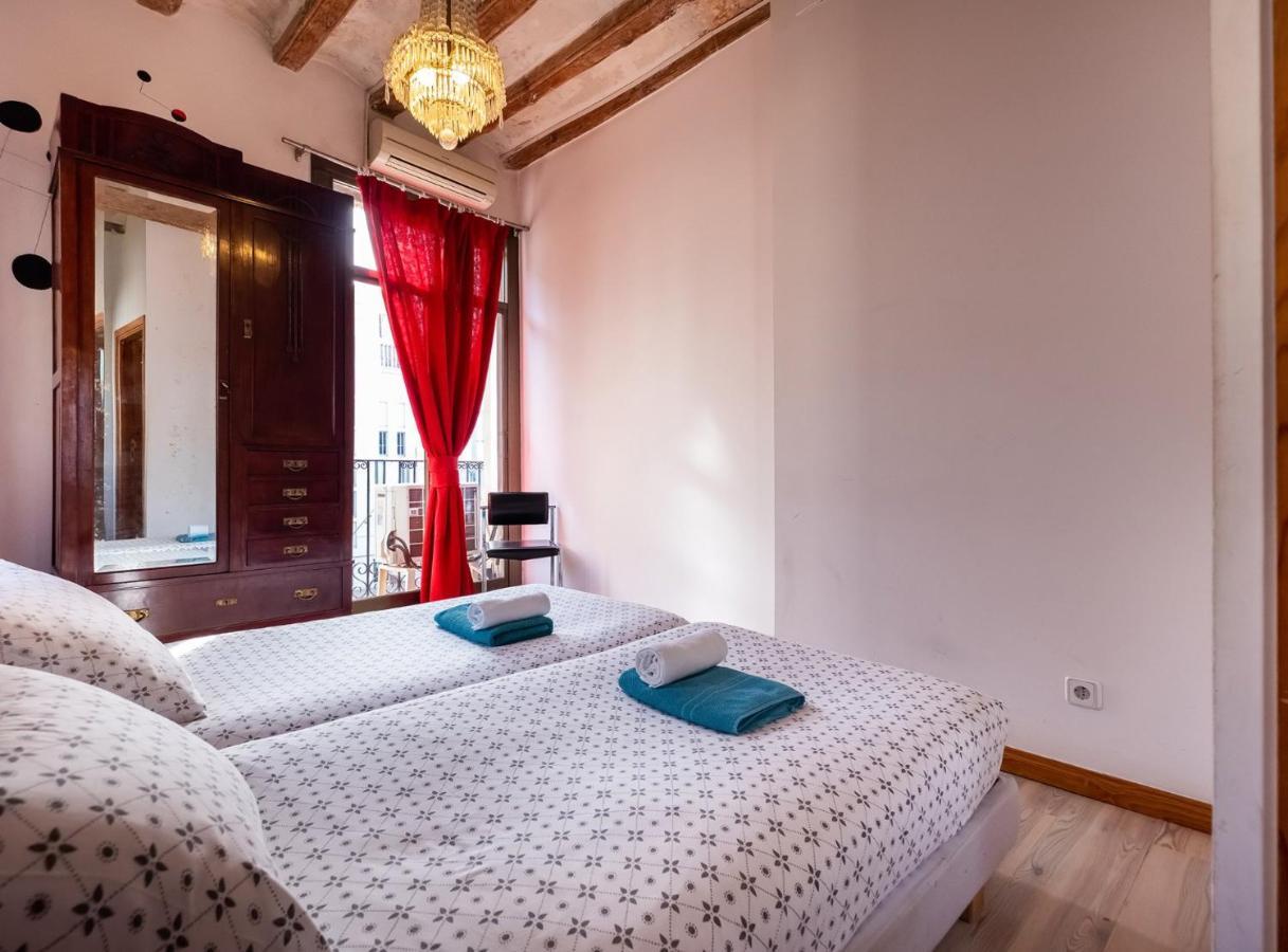 Apartamentos El Pintor Барселона Екстер'єр фото