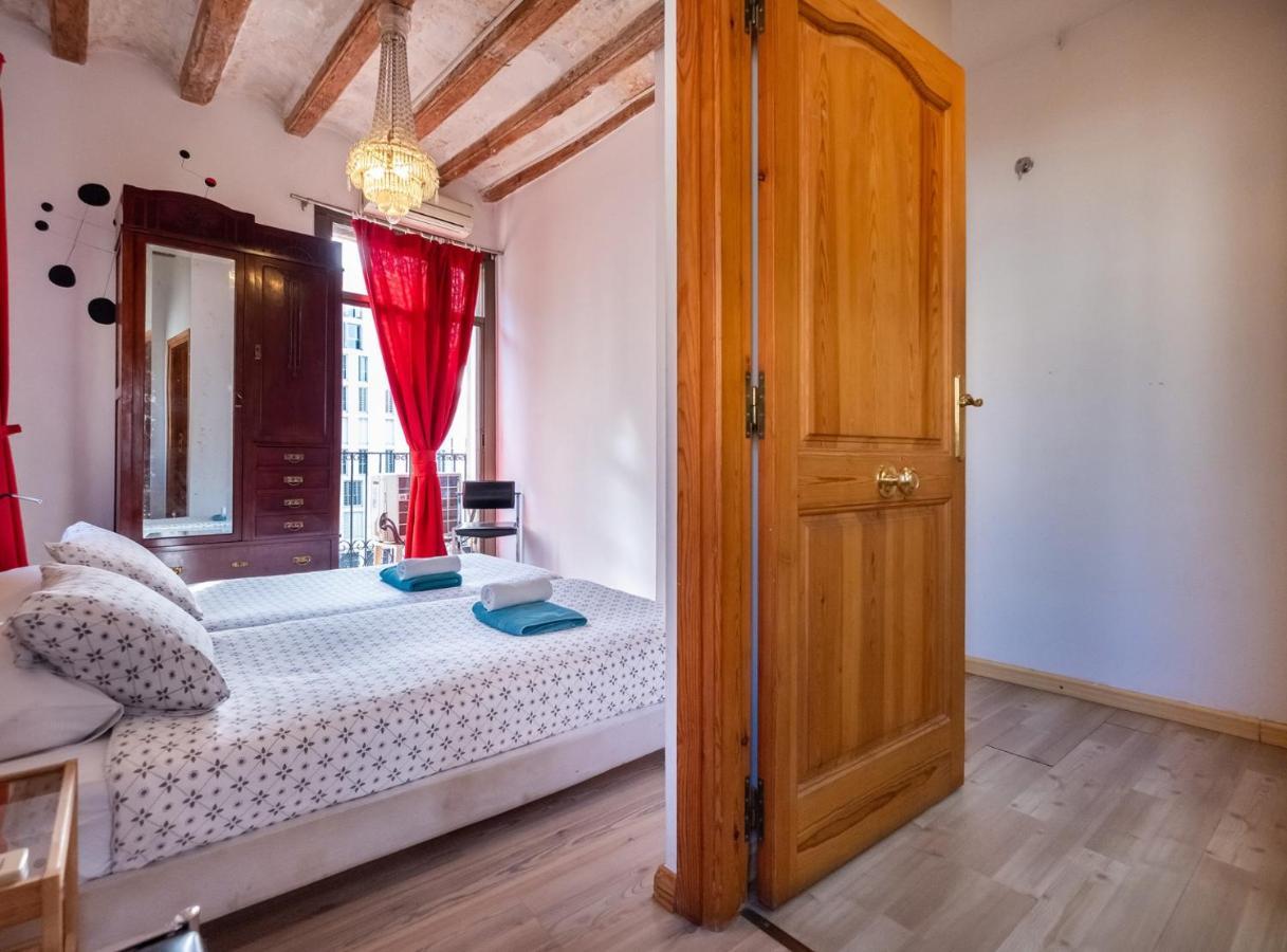Apartamentos El Pintor Барселона Екстер'єр фото